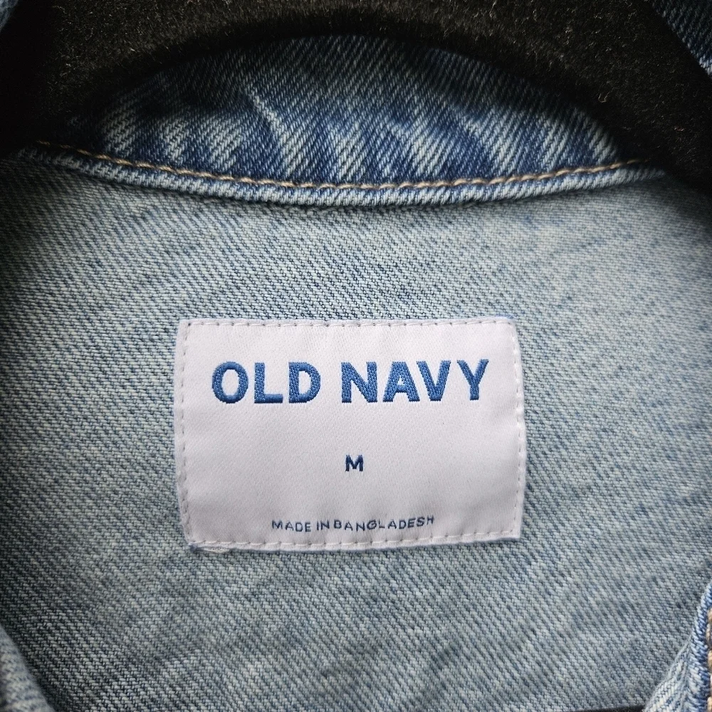 Old Navy medium wash Classic Jean Jacket size medium